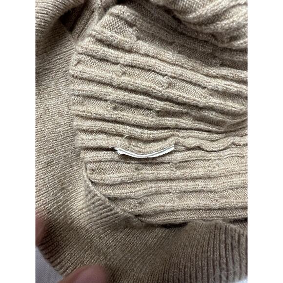 Stradivarius Womens Turtleneck Sweater Size Medium Cable Knit Fitted Alpine - Picture 9 of 9